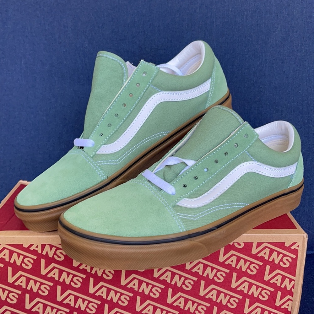 Vans Men’s Old Skool Gum Basil/True White Sneakers - Picture 6 of 16